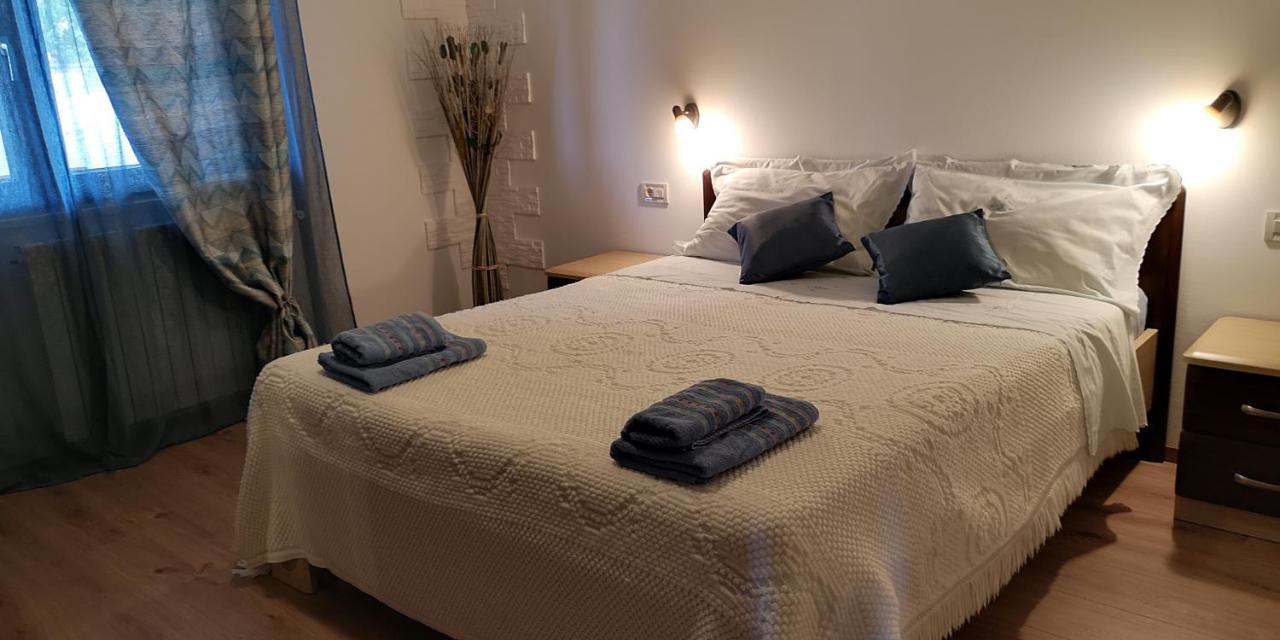 Apartments Fantazija โรวีน ภายนอก รูปภาพ