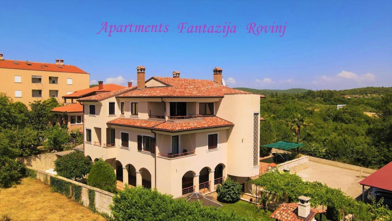 Apartments Fantazija โรวีน ภายนอก รูปภาพ