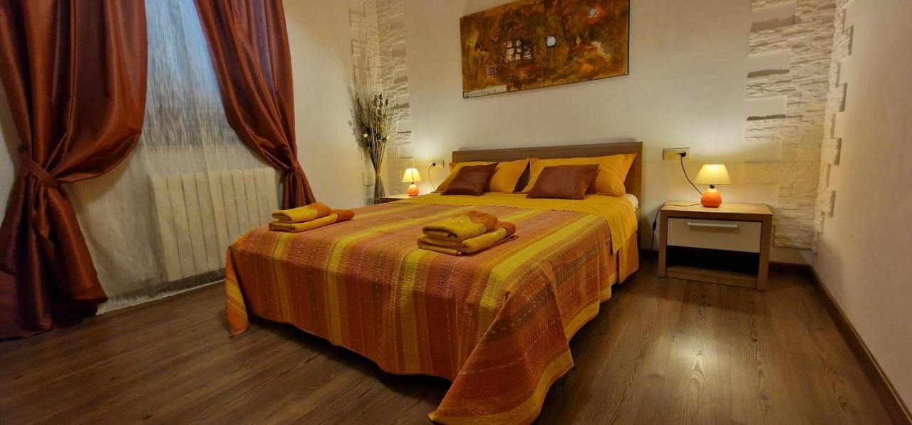 Apartments Fantazija โรวีน ภายนอก รูปภาพ