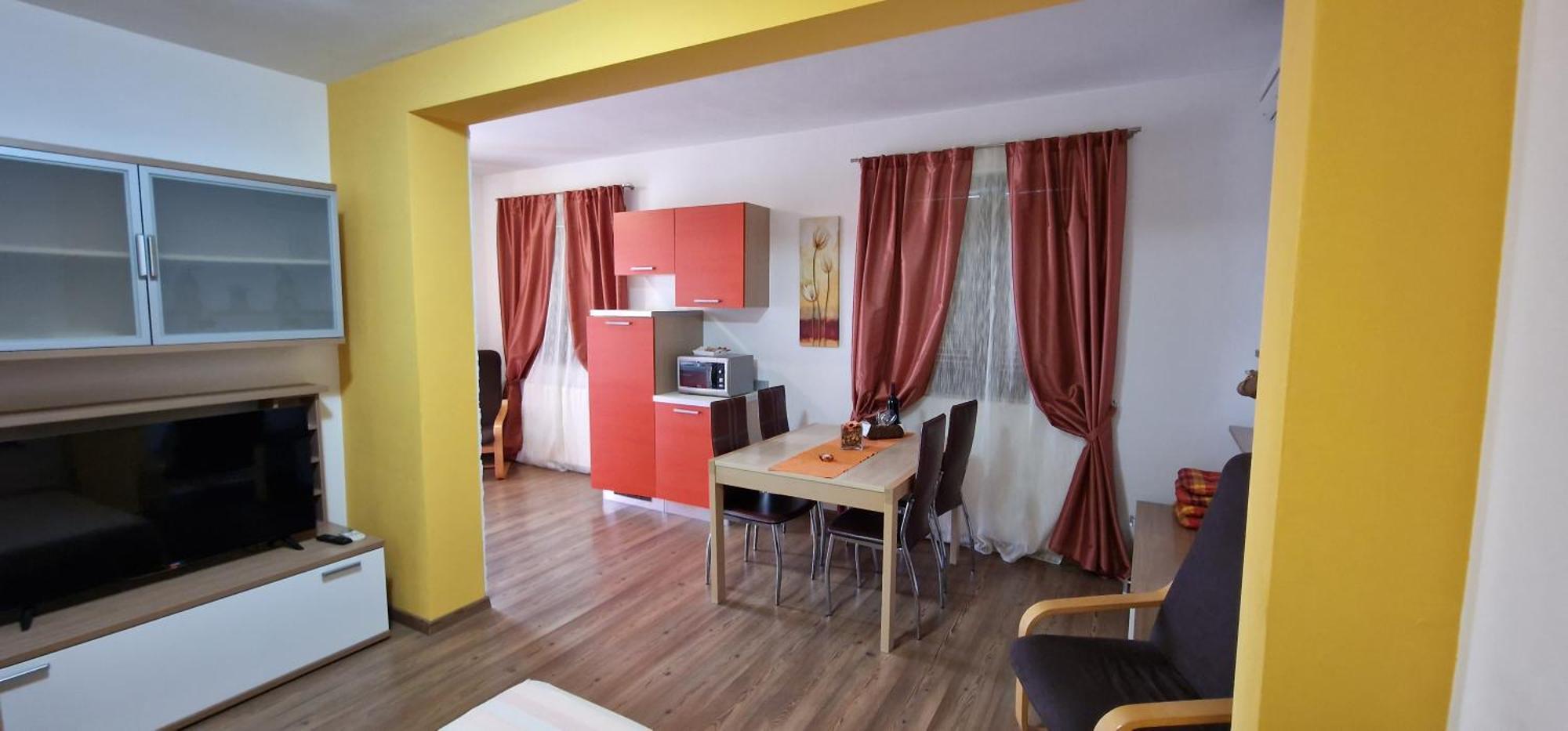 Apartments Fantazija โรวีน ภายนอก รูปภาพ