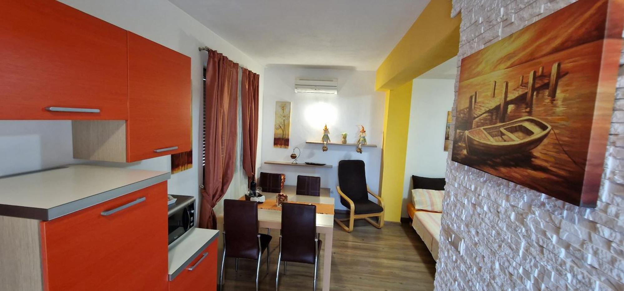 Apartments Fantazija โรวีน ภายนอก รูปภาพ