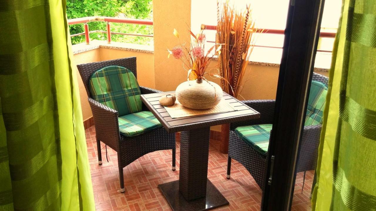 Apartments Fantazija โรวีน ภายนอก รูปภาพ